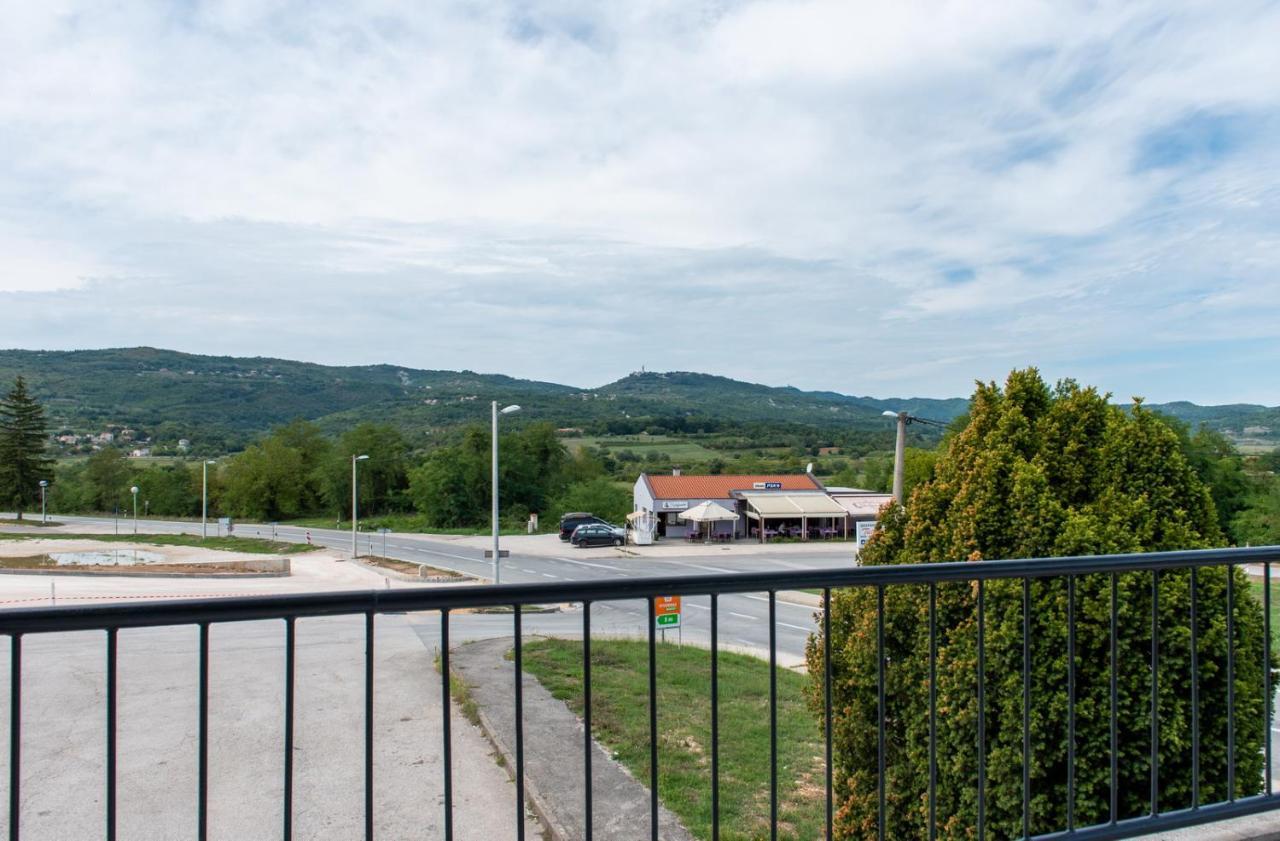Hotel Potpićan 외부 사진